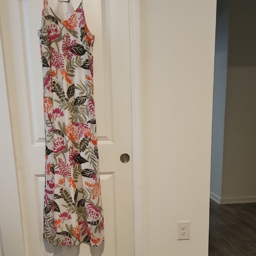 Old Navy Pink and Red Floral Maxi Dress